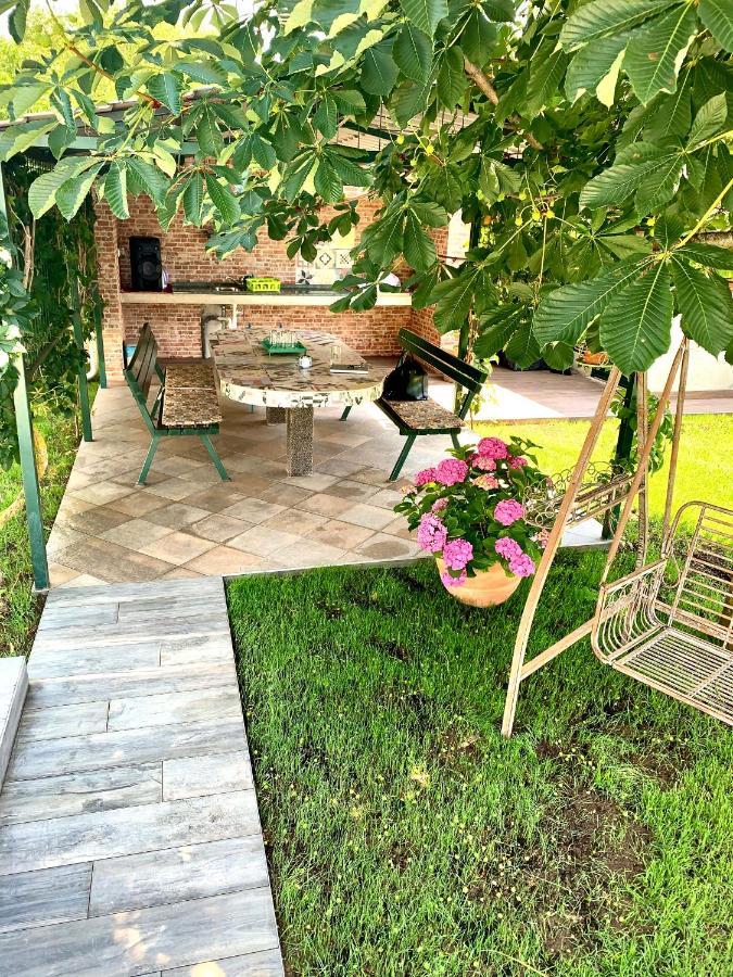 Holiday Home Endi Unesic Εξωτερικό φωτογραφία