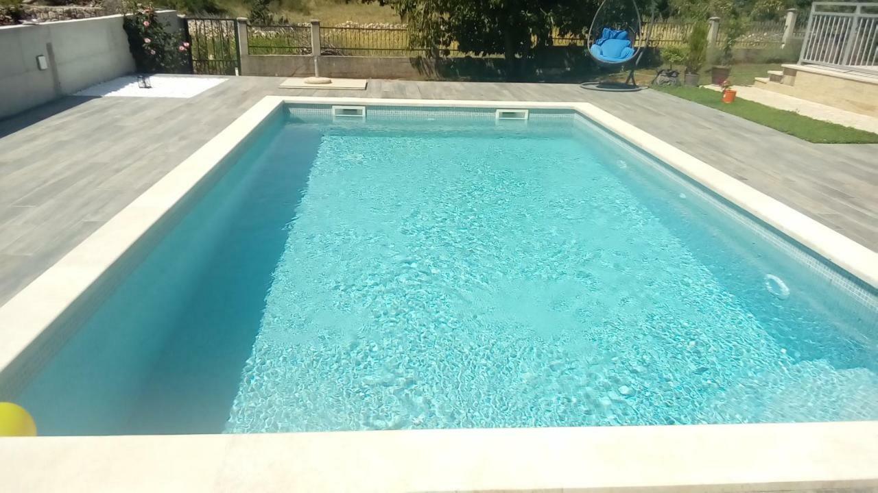 Holiday Home Endi Unesic Εξωτερικό φωτογραφία